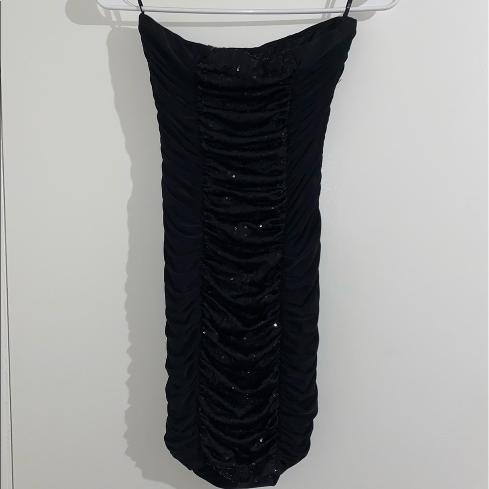 Sleeveless Body Con dress